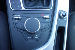 Audi A4 2,0 TDi, ČR, 1 MAJ., SERV. KN.