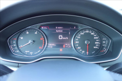 Audi A4 2,0 TDi, ČR, 1 MAJ., SERV. KN.