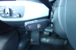 Audi A4 2,0 TDi, ČR, 1 MAJ., SERV. KN.