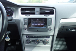 Volkswagen Golf 1,4 TSi,ČR,1 MAJ.,COMFORTLINE.
