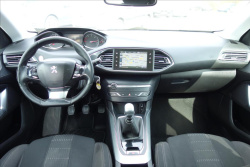 Peugeot 308 1,6 HDi 88KW, PANORAMA, NAVI.