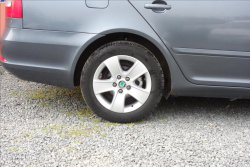 Škoda Octavia 1,9 TDi 77KW, ČR, ELEGANCE.