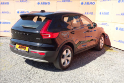 Volvo XC40 2,0 D4, ČR, SERVIS.KN., AWD.