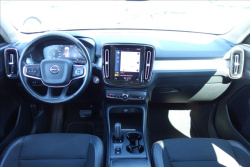 Volvo XC40 2,0 D4, ČR, SERVIS.KN., AWD.