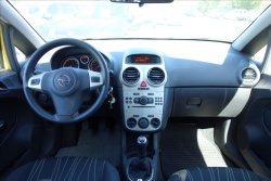 Opel Corsa 1,2 i, ČR, SERV.KN., 44TIS.KM.