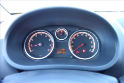 Opel Corsa 1,2 i, ČR, SERV.KN., 44TIS.KM.