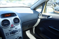 Opel Corsa 1,2 i, ČR, SERV.KN., 44TIS.KM.