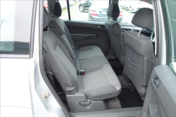 Opel Zafira 1,8 i 103KW,ČR,1 MAJ.,7 MÍST.