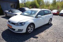 Volkswagen Golf 1,4 TSi,ČR,SERV.KN.,HIGHLINE.
