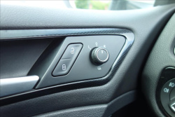 Volkswagen Golf 1,4 TSi,ČR,SERV.KN.,HIGHLINE.