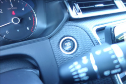 Land Rover Range Rover Velar 3,0 d,SERVIS.KN.,RDYNAMIC,AWD.