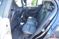 Volvo XC40 2,0 D3 110KW, MANUAL, FWD.