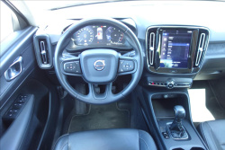 Volvo XC40 2,0 D3 110KW, MANUAL, FWD.
