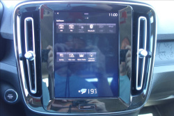 Volvo XC40 2,0 D3 110KW, MANUAL, FWD.