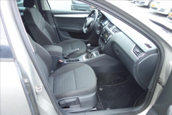 Škoda Octavia 1,6 TDi,ČR,SERV.KN.,STYLE,4x4.
