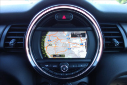 Mini Cooper 1,5 i 100KW, LED, 54TIS.KM.
