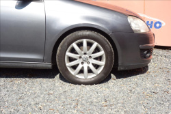 Volkswagen Golf 1,9 TDi 77KW, ČR, SERVIS. KN.