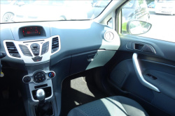 Ford Fiesta 1,2 i, ČR, KLIMATIZACE.