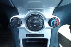 Ford Fiesta 1,2 i, ČR, KLIMATIZACE.