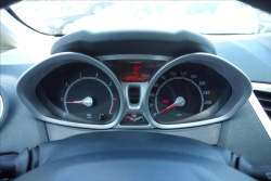 Ford Fiesta 1,2 i, ČR, KLIMATIZACE.