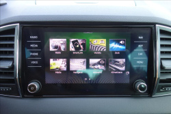 Škoda Karoq 2,0 TDi,ČR,4x4,PANORAMA,STYLE.