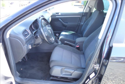 Volkswagen Golf 1,6 TDi 77KW, TRENDLINE.