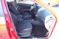 Hyundai i30 1,4 i, ČR, SERV.KN., COMFORT.