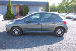 Peugeot 207 1,4 i 54KW, ČR, SERVIS. KN.