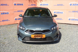 Kia Ceed 1,5 T-GDi,ČR,1 MAJ.,SERV.KN.
