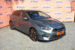 Kia Ceed 1,5 T-GDi,ČR,1 MAJ.,SERV.KN.