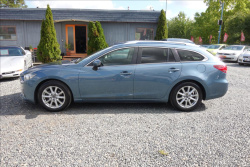 Mazda 6 2,2 D 110KW, SERVISNÍ KNIHA.