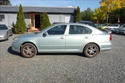 Škoda Octavia 1,8 TSi, ČR, 2 MAJ., SERV.KN.