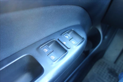 Škoda Octavia 1,8 TSi, ČR, 2 MAJ., SERV.KN.