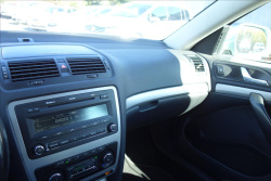 Škoda Octavia 1,8 TSi, ČR, 2 MAJ., SERV.KN.