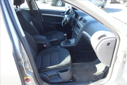 Škoda Octavia 1,8 TSi,ČR,SERV.KN.,ELEGANCE.