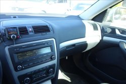 Škoda Octavia 1,8 TSi,ČR,SERV.KN.,ELEGANCE.