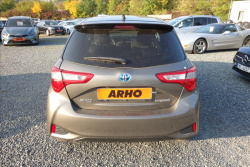 Toyota Yaris 1,5 i, ČR, HYBRID, SELECTION.